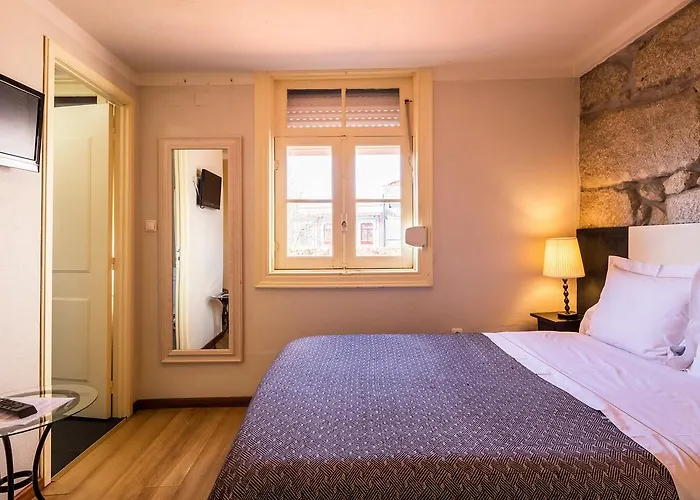 Pedra Iberica Casa de hóspedes Porto