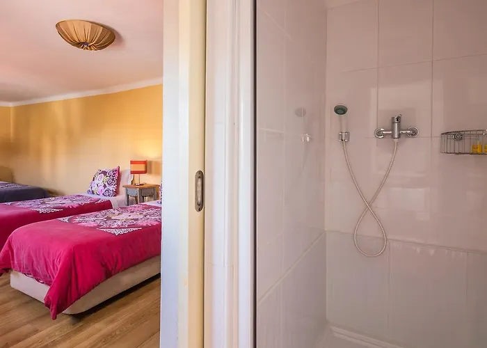 Pedra Iberica Gasthof Porto